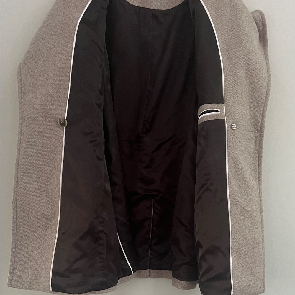 Calvin Klein Women's Beige Wool Wrap - Picture 8 of 16